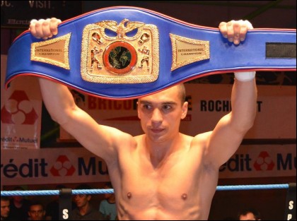 Abdesselam Knocks Out Martinez For International Crown